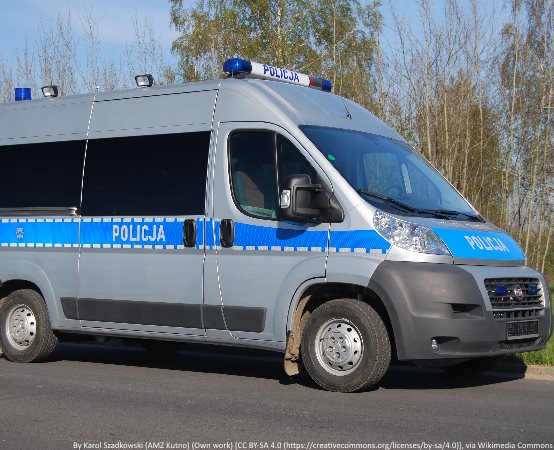 Policja Starachowice: Niebezpieczne manewry na drodze krajowej
