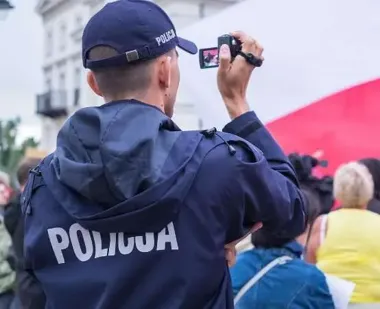 Ferie w Krynki - policjanci i sanepid promowali bezpieczeństwo