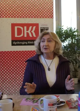 Śmiech i męskie bolączki - Rafał Pacześ „Grube wióry” na spotkaniu DKK