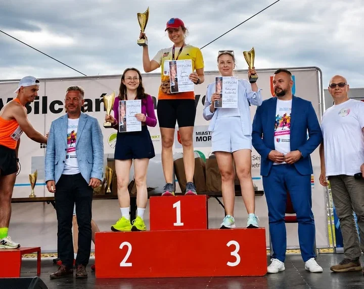 Dwie biegaczki z Rudnika na podium w Bilczy. To dobry znak na sezon