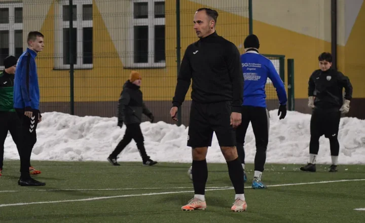 Kamienna Brody testuje formę – seria sparingów zaczyna się od pojedynku z juniorami Staru