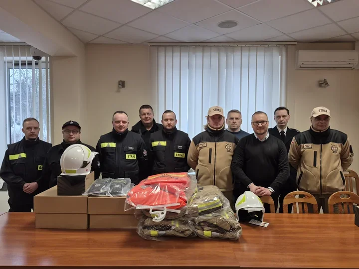 Nowy sprzęt ratowniczy dla strażaków ochotników z Gminy Brody podnosi bezpieczeństwo