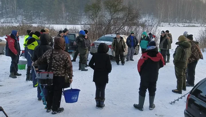 Zimowe zawody wędkarskie na zalewie w Brodach - wszystko, co warto wiedzieć
