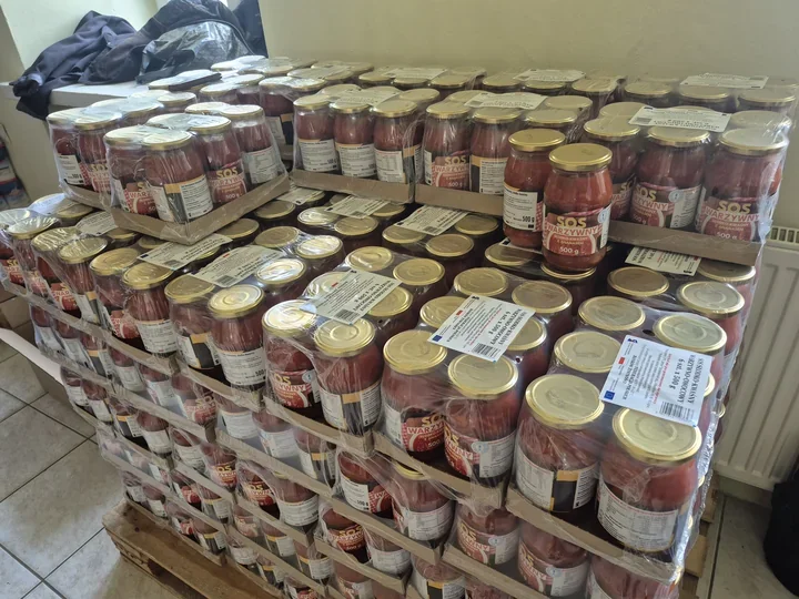 W Brodach ruszyły paczki żywnościowe, które przed świętami odciążą domowe budżety