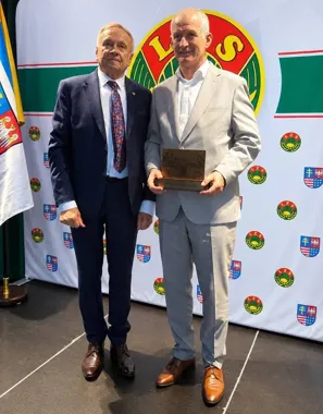 Sylwester Dudek wyróżniony za dekady pracy z biegaczami LKB Rudnik