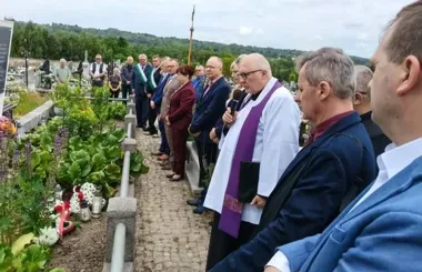 83 lata od pacyfikacji Gębic i Żuchowca. W Krynckach zapłonęły znicze dla 90 ofiar