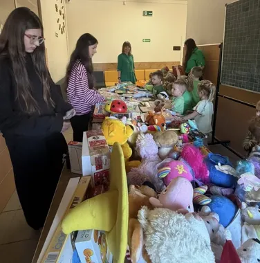 W Stawie Kunowskim wielkanocny kiermasz zebrał ponad 3,4 tys. zł dla dwóch wojowniczek