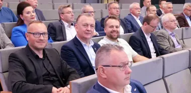 Wójt Brodów na szkoleniu o obronie cywilnej. Samorządy szykują się na nowe obowiązki