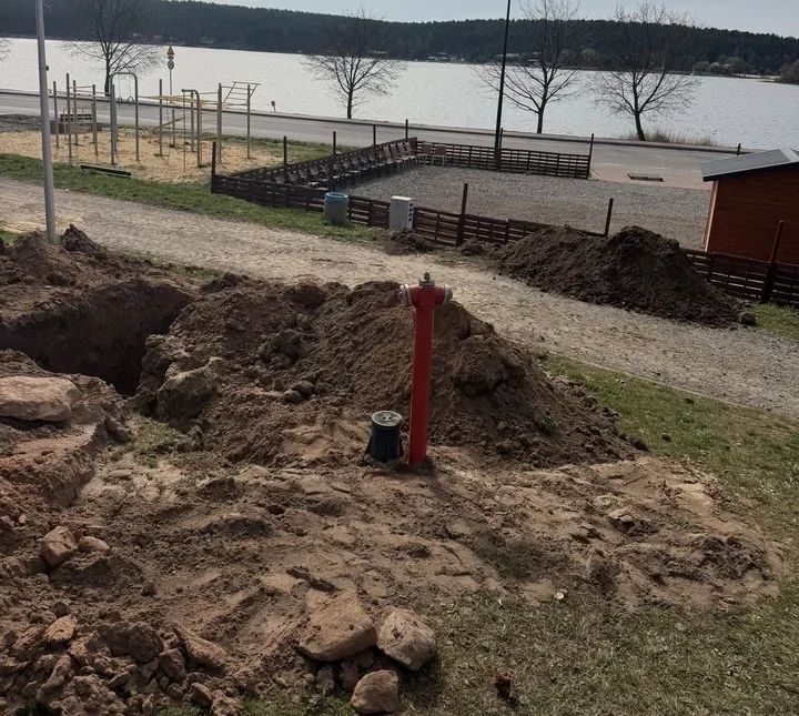 W Rudzie dobiega końca wodociągowa inwestycja, która otwiera teren na sezon