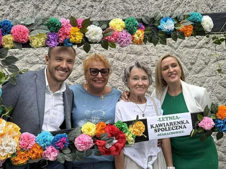 Letnia Kawiarenka wraca do Skałki – na start teatr i muzyka