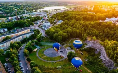 Cztery balony nad Starachowicami. Widowisko zależne od pogody