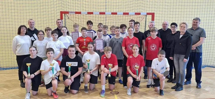 Szkoły z gminy Mirzec zmierzyły się przy stole - wyniki międzyszkolnych zawodów