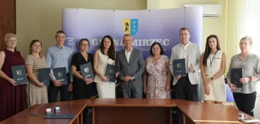 Sześć sołeckich pomysłów rusza w Mircu. Szkoły, centrum i ogniska do zmiany