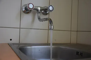 Mieszkańcy bez wody. Po wznowieniu dostaw możliwe są zakłócenia
