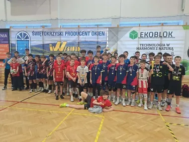 Mocna siatkówka w Mircu – gospodarze zakończyli turniej w środku stawki