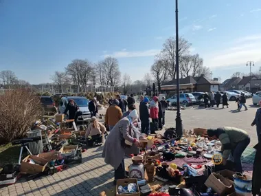 Wąchock szuka skarbów wśród dawnych rzeczy – Jarmark Cudów ma żyć co niedzielę